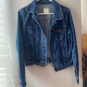 Dark blue jean jacket in perfect condition